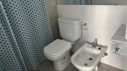 Partido de Monte Hermoso Apartment | Oceanfront Getaway at Al Mar Torres del Este, Monte H