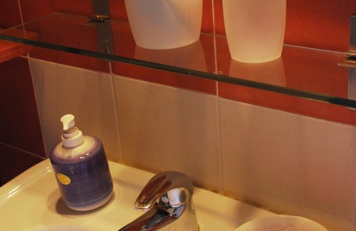 Picanello-Ognina-Barriera-Canalicchio Bed & Breakfast | Exceptional Al Mare in Città: Family-Friendly & Breakfast Included