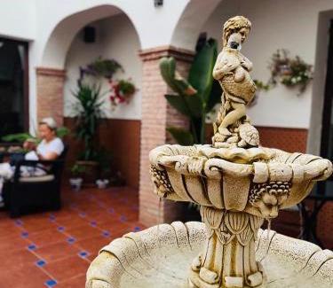 Almodovar del Rio Bed & Breakfast | Discover Al-Mudawar Casa Rural: Pet-Friendly Retreat