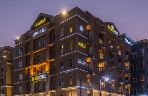 Al Khobar Hotel | Comfortable Al Muhaidb Residence: Breakfast & Family-Friendly