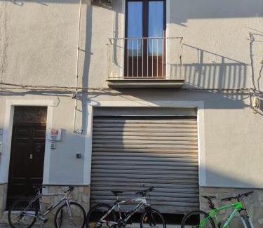 Sperlinga House | Al Municipio