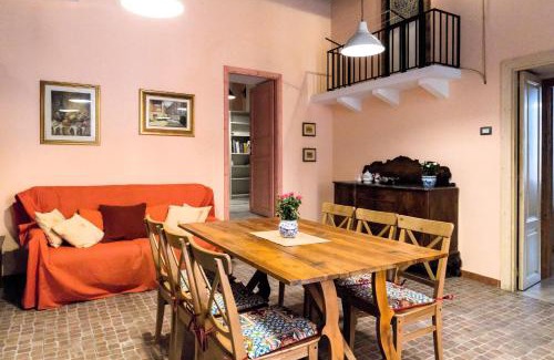 Milo Apartment | Exceptional Al Palazzetto di Milo: Guest Rated 9.8/10