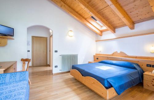 Vattaro Hotel | Al Pian Garnì Hotel - Family-Friendly B&B & Pizza Retreat