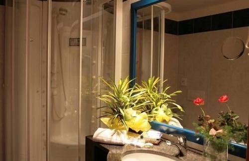 Gradisca d'Isonzo Hotel | Discover Al Ponte: 4-Star Hotel with Pool & Spa Amenities