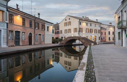 Comacchio Bed & Breakfast | Discover Al Ponticello: 4-Star Comfort and Great Amenities