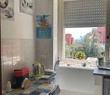 Quartiere XXXIII Lido di Ostia Ponente Bed & Breakfast | Guest Rated: Al Porto Di Roma B&B with Ocean View