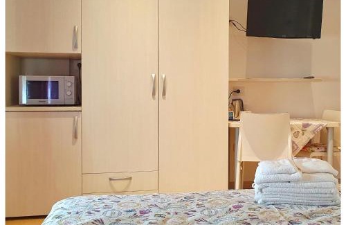 Negrar Bed & Breakfast | Discover Al Pozzo: Pet-Friendly Stay with Breakfast Included