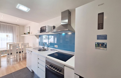 Vera Beach Apartment | Alborada 1st: Beachfront Bliss with WiFi & Great Amenities