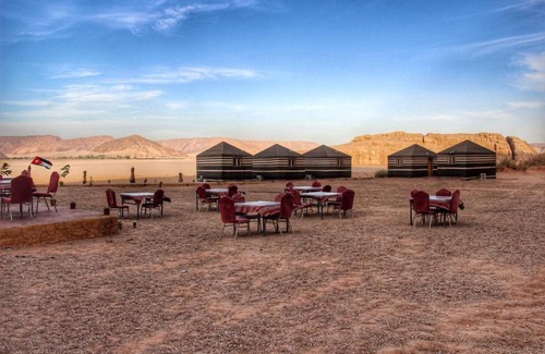 Wadi Rum Hotel | Experience the Unique AL Reem Desert Camp with Breakfast