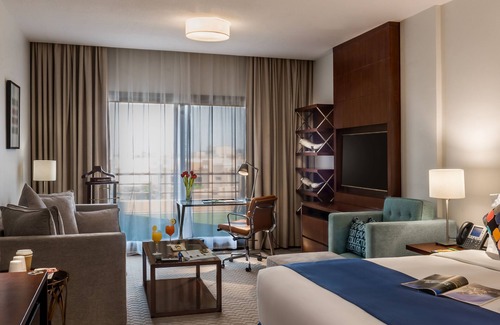 Al Jubail Hotel | Experience Alreem Hotel: 5-Star Retreat with Spa & Pool