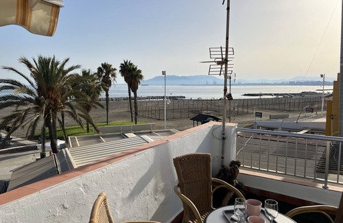 Las Acacias House | Beachfront Terrace with Breathtaking Bay Views of Malaga