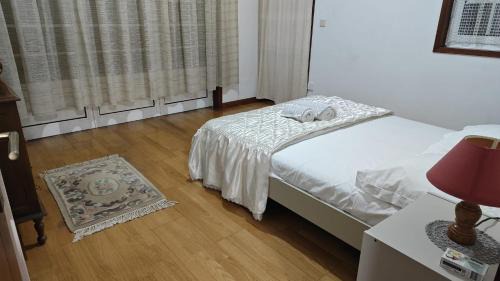 Travanca House | Discover AL Sr Domingos with Inviting Hot Tub Amenities