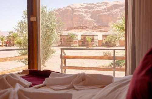 Wadi Rum Cabin | Enchanting Al Sultana Camp: Pool, Breakfast & Family-Friendly