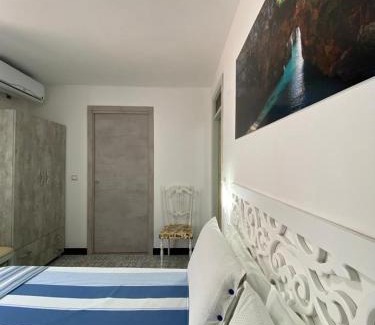 Praia a Mare Bed & Breakfast | Ocean View Retreat at Al Vecchio Pioppo - Guest Rated 9/10