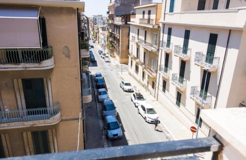 Reggio Calabria Apartment | Al ventitré