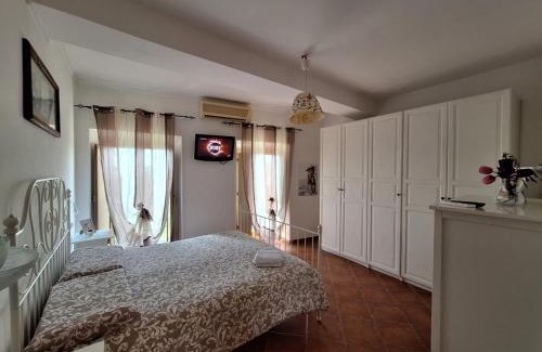 Fabrica di Roma Apartment | Pet-Friendly Retreat at Al Vicoletto - Rated 10/10!