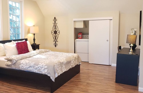 Newhall Apartment | Pet-Friendly Retreat Near SCU & Downtown San Jose