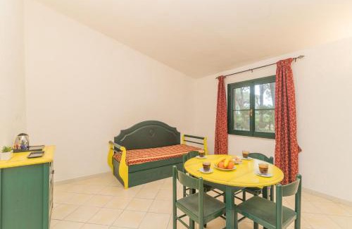 Arborea Apartment | Family-Friendly Ala Birdi Cottage Steps from the Beach