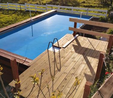 Zadvarje Apartment | Relax at Ala da-apartman with Pool and Ocean Views