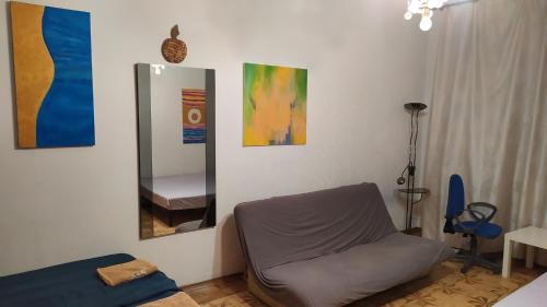 Dniprovs'kyi District Apartment | Pet-Friendly Alabama Hotel with Family Amenities and Dining