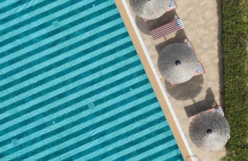 Stalida Hotel | Elegant Alai Crete: Oceanfront Pool, Restaurant & Family-Friendly