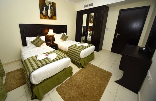 Ajman Hotel | Discover Alain Hotel Ajman: Eco-Friendly with Pool & Spa