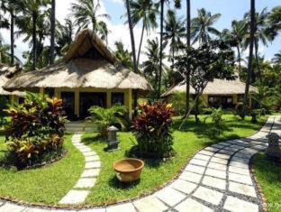 Sambirenteng Resort | Experience Alam Anda Ocean Front Resort & Spa - 4 Star Escape