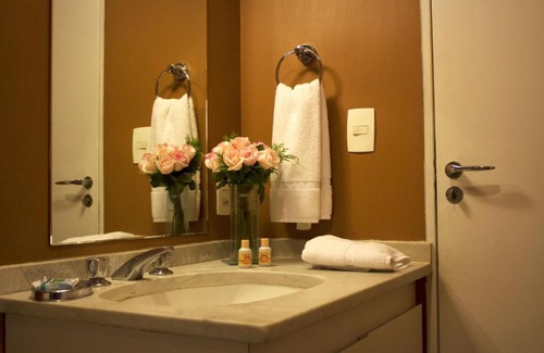 Cerqueira Cesar Apartment | Family-Friendly Alameda Apart Hotel with Hot Tub Access