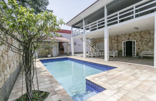 Barra da Tijuca House | Experience Comfort at Alameda dos Eucalipitos Hotel