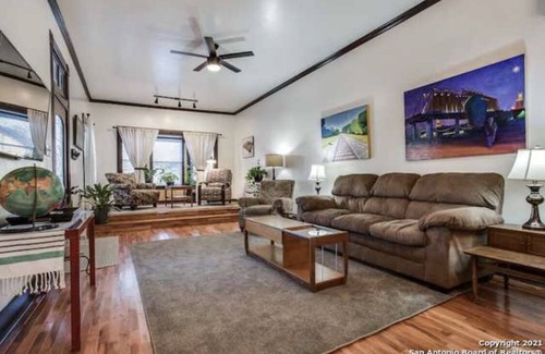 Denver Heights House | Explore Alamo City's Historic Library Home with BBQ & Pool