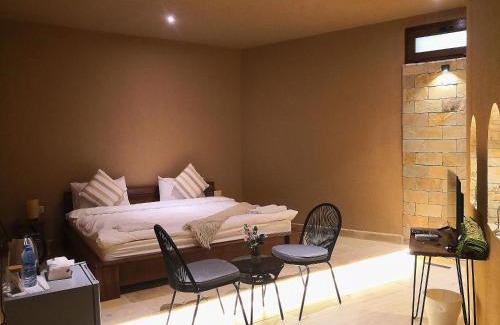 Nizwa House | Inviting Alaqur View Inn with Family-Friendly Amenities