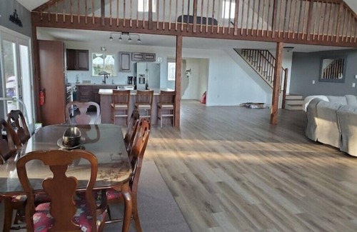 Cohoe House | Explore Alaska Homestead Retreat on Kasilof River - 10/10