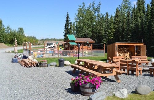 Sterling Cabin | Alaska Red Fish Lodge Furnished Cabin #3