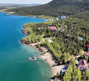 Schuchinsk House | Discover Alatau Guest House with Oceanfront Amenities