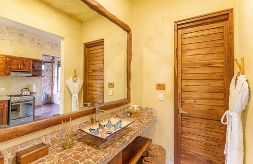 Zona Hotelera Hotel | Unwind at Alaya Tulum with Ocean Views and Spa Services