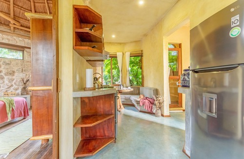 Zona Hotelera Hotel | Unwind at Alaya Tulum with Ocean Views and Spa Services