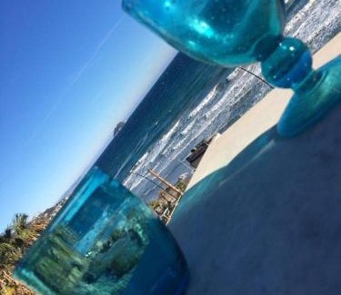 Laigueglia Apartment | Idyllic Alba Apartment with Oceanfront Views and Private Beach