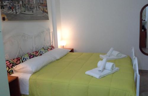 Isernia Bed & Breakfast | Top-Rated Alba B&B with Breakfast and Hot Tub Access