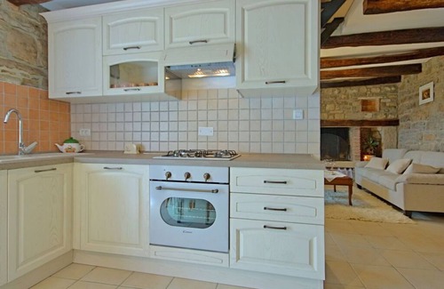 Sveti Bartol Villa | Alba Holiday Residence: Pet-Friendly Family Retreat