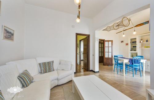 Pieve Ligure House | Discover ALBA E TRAMONTO: Pet-Friendly Family Getaway