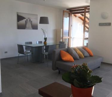 Carciano Apartment | Discover Alba in Cà delle isole: 4-Star Oceanfront Retreat