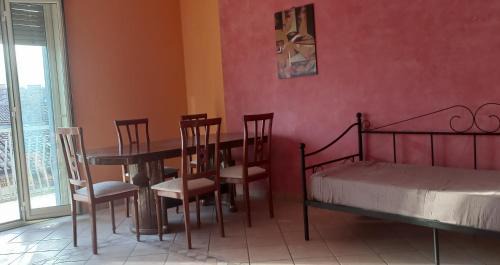 Coste Apartment | Unwind at Alba Marina e Tramonti Etnei - Family-Friendly Retreat