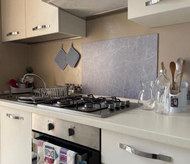 Alba Adriatica Apartment | Experience Alba sul Mare: 4-Star Oceanfront Escape