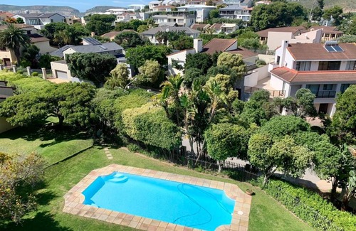 Robberg Beach Apartment | Exceptional Alba Tramonto Steps from Robberg Beach