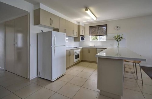 Merimbula Apartment | Exceptional Albacore Apartments with Oceanfront Pool Access