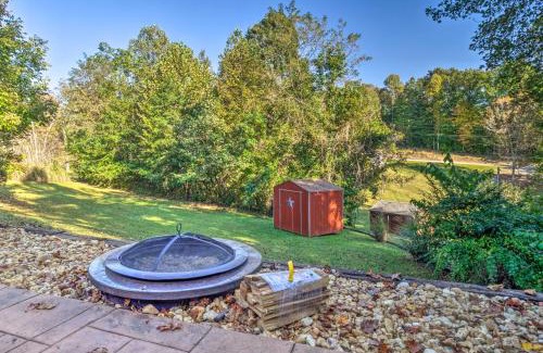 Albany House | Family-Friendly Albany Retreat Near Dale Hollow Lake