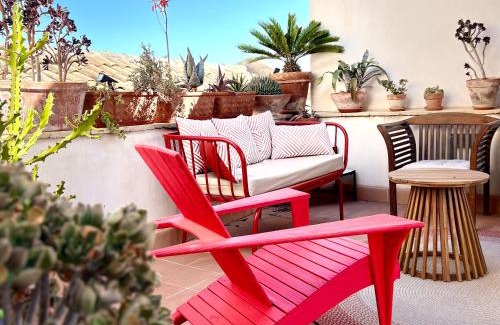 Birgi Vecchi House | Unforgettable Albaria: Pet Friendly with Private Beach Access