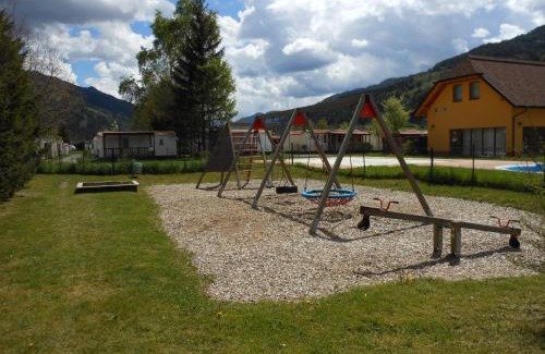 Sankt Peter am Kammersberg Other | Family-Friendly Albatross Mobile Homes at Camping Bella Austria