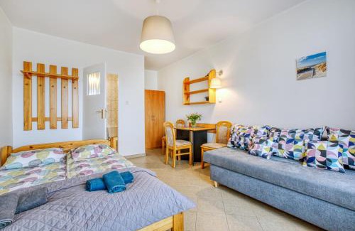 Chlapowo House | Top-Rated Albatros Hotel with Oceanfront Pool & Breakfast