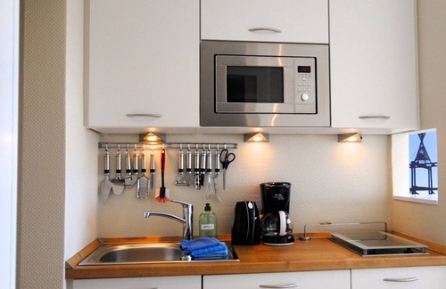 Wangerooge Apartment | Albatros: Cozy Retreat with Oceanfront Views & Spa